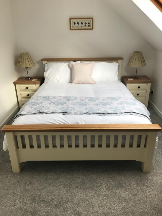 Daedalus Bed & Breakfast Muir of Ord Buitenkant foto