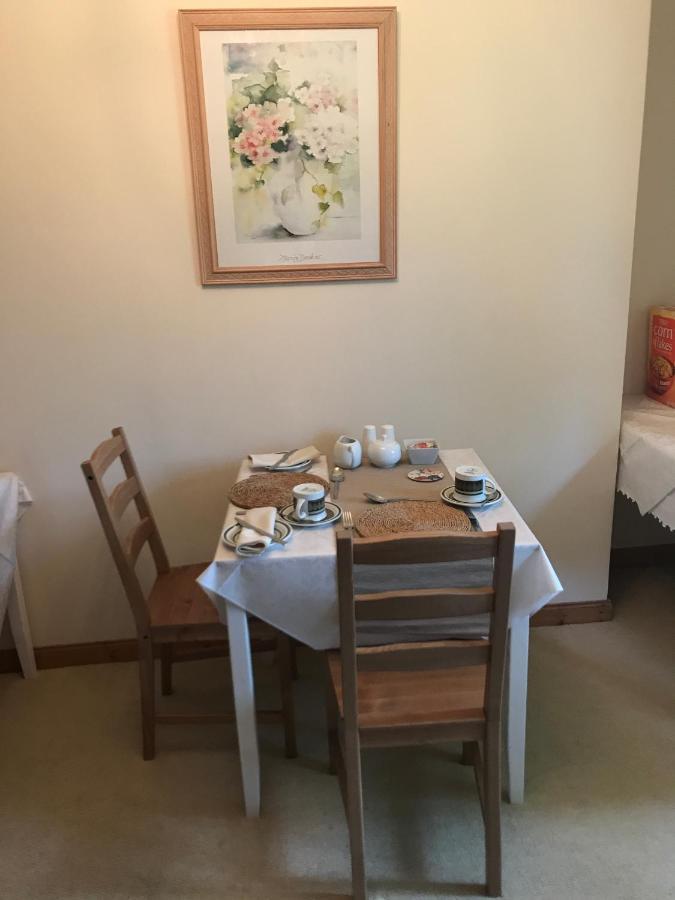 Daedalus Bed & Breakfast Muir of Ord Buitenkant foto