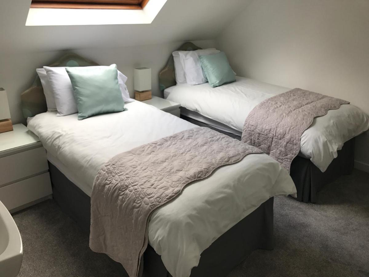 Daedalus Bed & Breakfast Muir of Ord Buitenkant foto